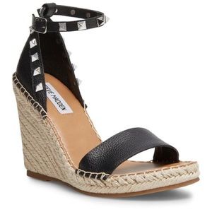 Steve Madden McKenna Studded Espadrille Wedges NWOT